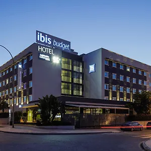 Ibis Budget Aeropuerto Avenida De Velazquez Малага